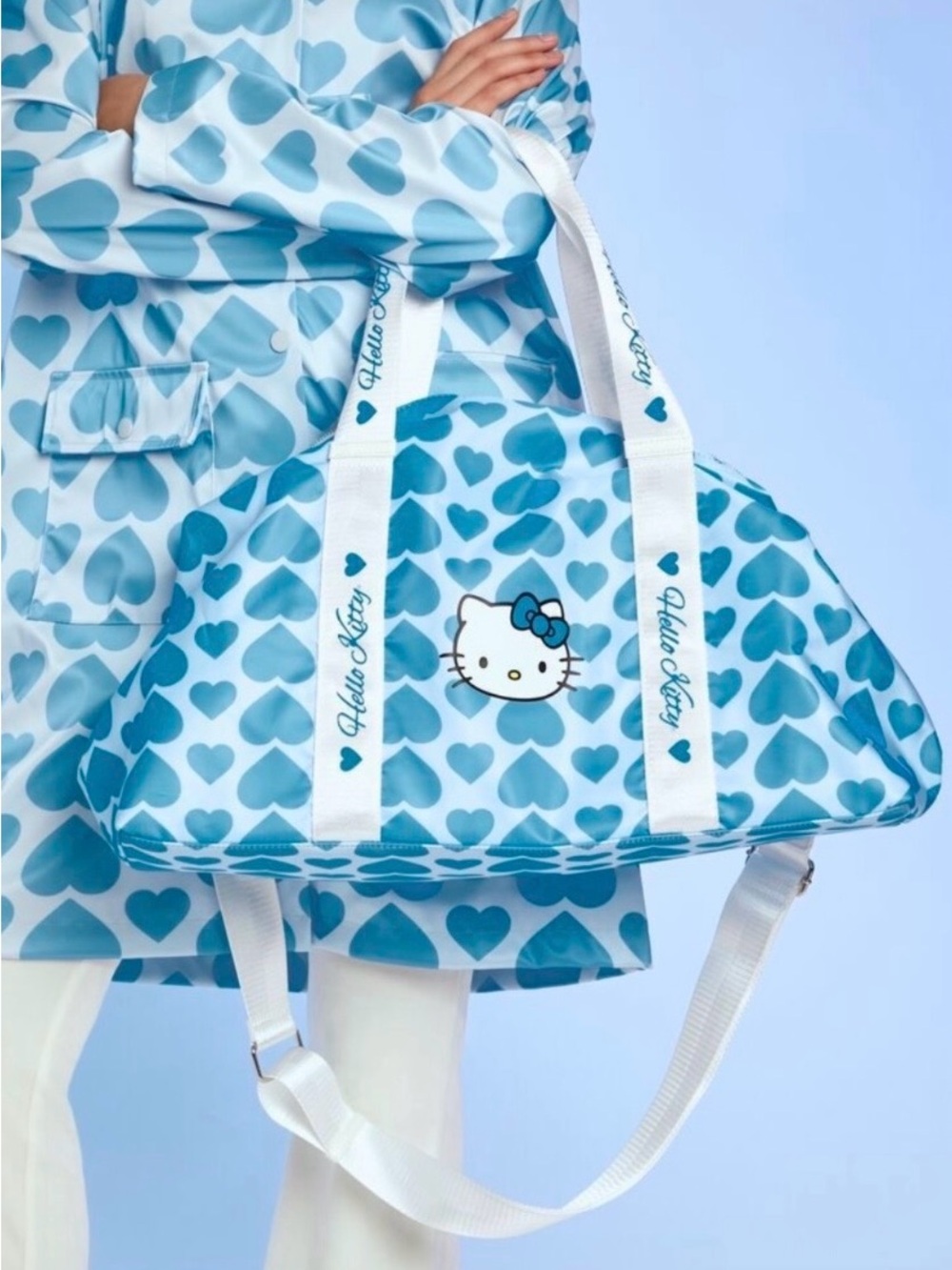 Forever 21 x Hello Kitty 
Blue Heart Angel Duffle Bag